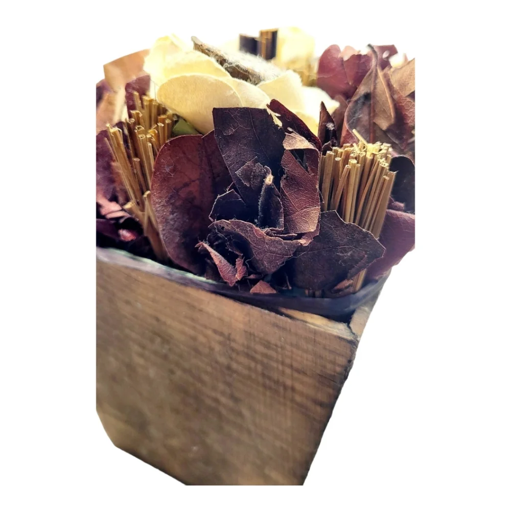 Modern Farmhouse Faux Flower Wood Decor